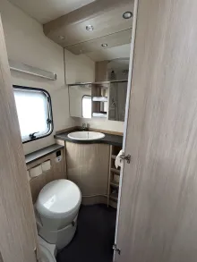 Fahrzeugbild Hobby DE LUXE EDITION 545 KMF Mover, Klima, Solar, Markise, #4