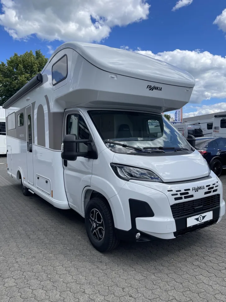 Fahrzeugbild Frankia F-Line A 740 PLUS EDITION TOGETHER 4.5T #1