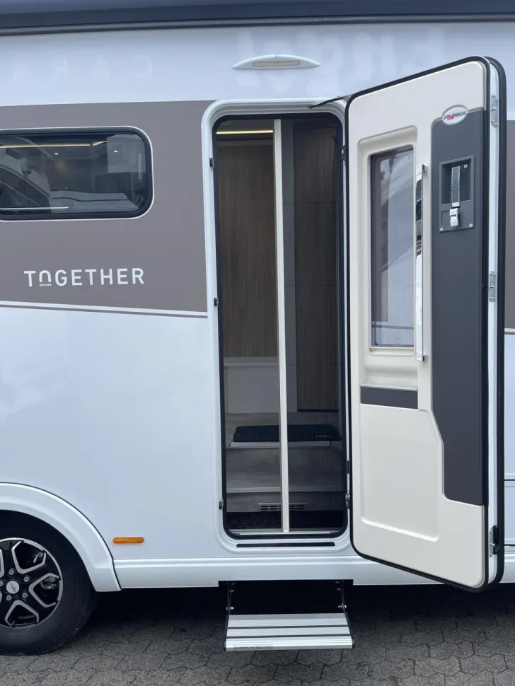 Fahrzeugbild Frankia F-Line A 740 PLUS EDITION TOGETHER 4.5T #12