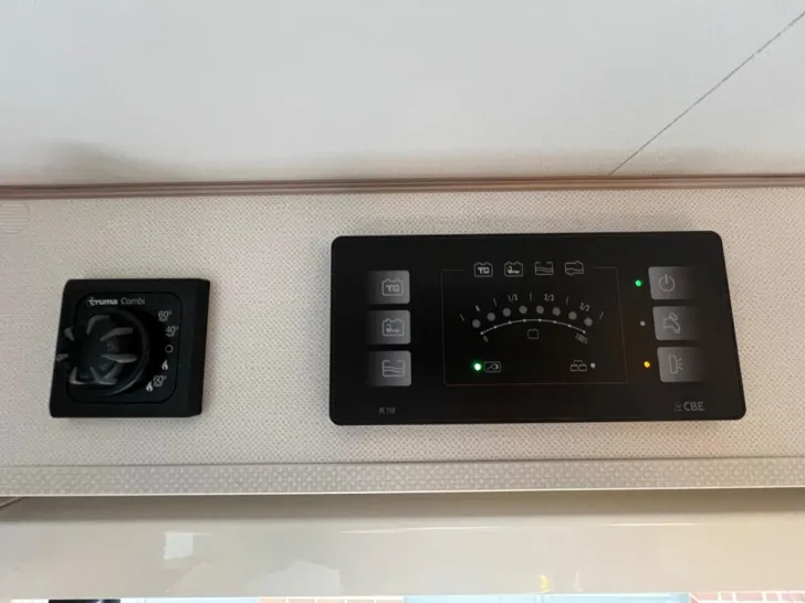 Fahrzeugbild Etrusco V Ford 6.6 SF #12