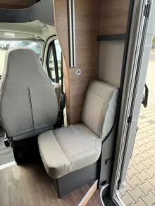 Fahrzeugbild Knaus L!VE WAVE 650 MEG Black Selection Live Wave 650 MEG Black Select #7