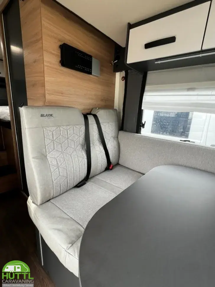 Fahrzeugbild Knaus L!VE WAVE 650 MEG Black Selection Live Wave 650 MEG Black Select #8