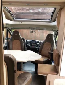 Fahrzeugbild Bürstner Travel Van T 620 G "Edition 30" sehr gepflegt #4