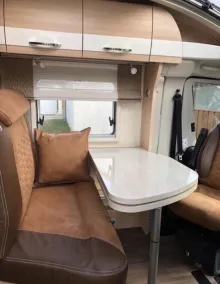 Fahrzeugbild Bürstner Travel Van T 620 G "Edition 30" sehr gepflegt #5