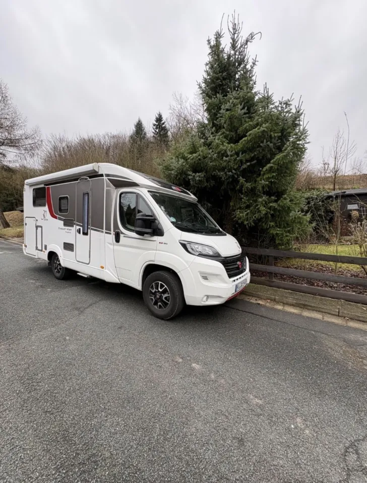 Fahrzeugbild Bürstner Travel Van T 620 G "Edition 30" sehr gepflegt #10