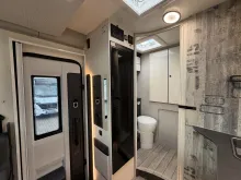 Fahrzeugbild Forster T 639 LF Coupe MJ26 Travel-Comfort-Fahrassistenz #30