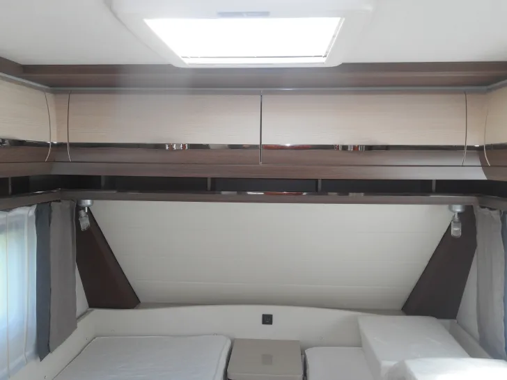 Fahrzeugbild Hobby Prestige 495 UL Dachmarkise vollelektr Mover #12