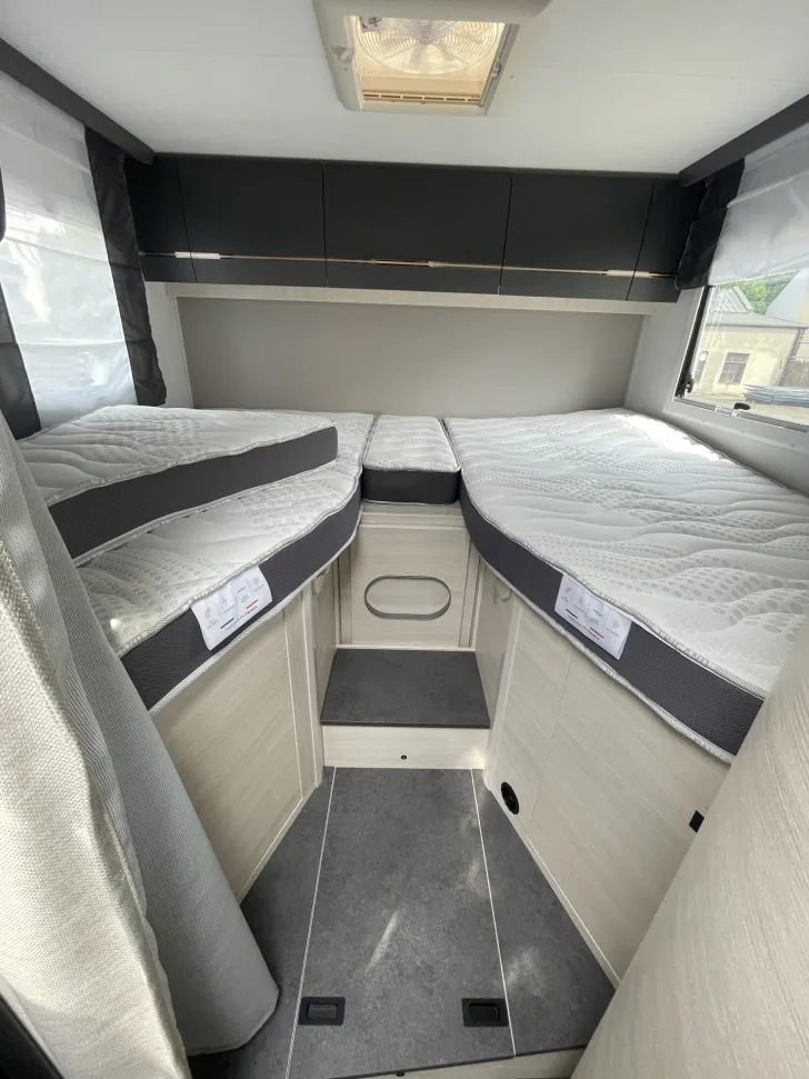 Fahrzeugbild Chausson Titanium Ultimate 627 alle Pakete, TOP #15