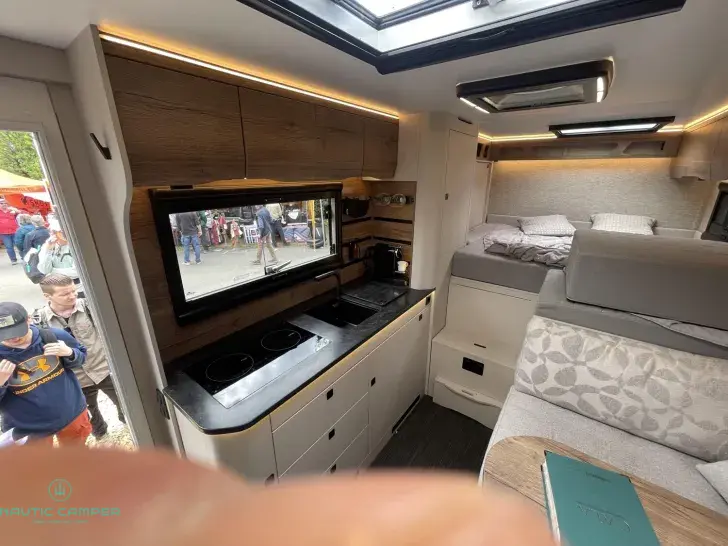 Fahrzeugbild Rhön Camp Rebel The Rebel XL 4x4 Neues XL-Modell Längsbett #12