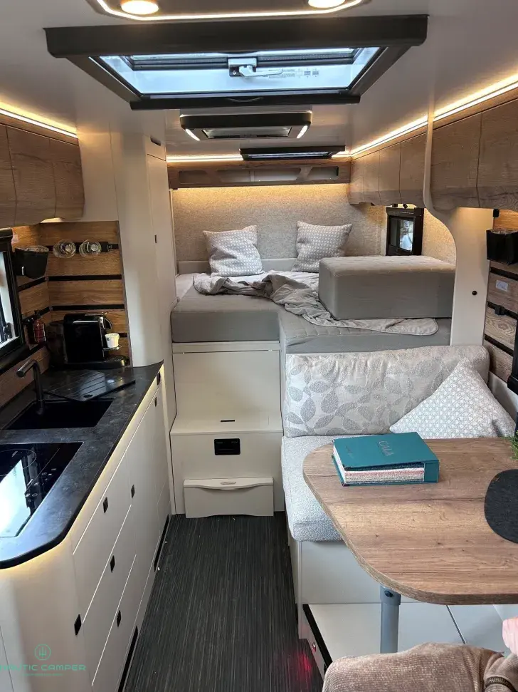 Fahrzeugbild Rhön Camp Rebel The Rebel XL 4x4 Neues XL-Modell Längsbett #16