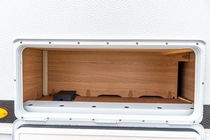 Fahrzeugbild LMC Sassino 390 K *Etagenbetten*1.360 kg*4 Personen* #6