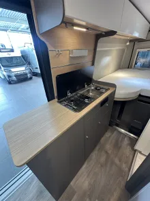 Fahrzeugbild LMC Innovan 640 #8