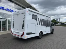 Fahrzeugbild Carado T 328 #6