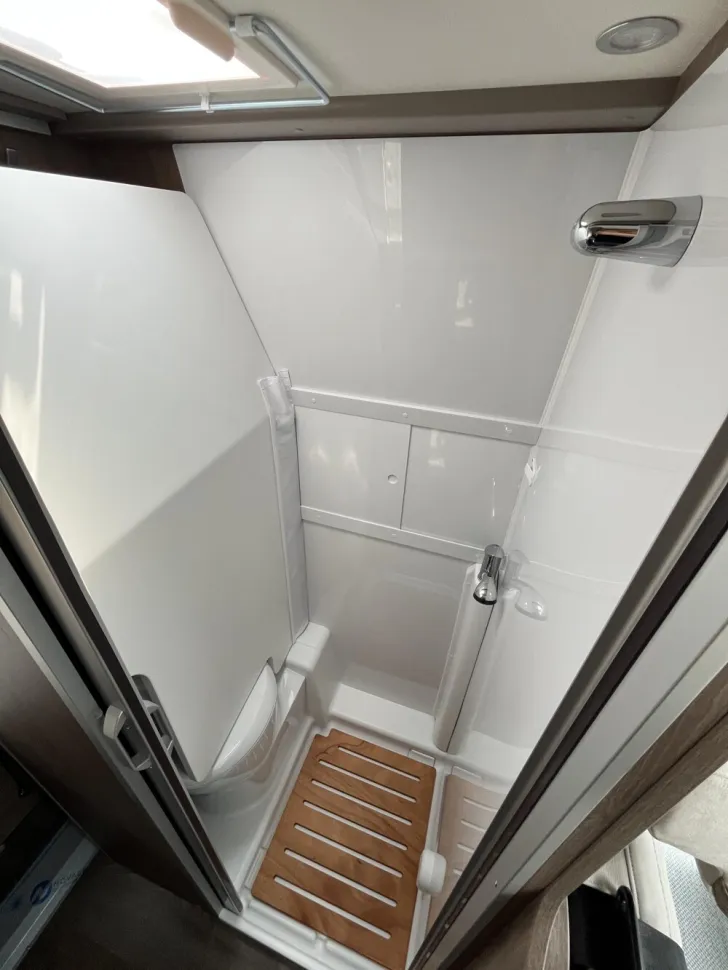 Fahrzeugbild Carado pro+ CV 640 #12