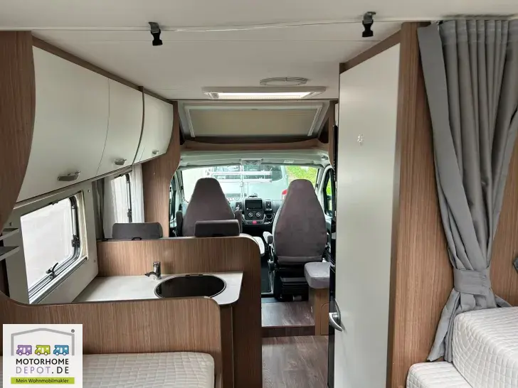 Fahrzeugbild Carado T 338 Edition15 Einzelbetten, Solar, Alufelgen #4