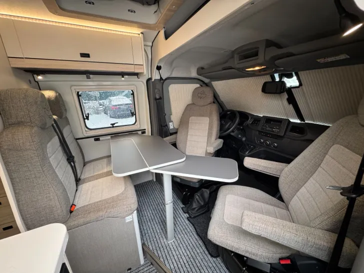 Fahrzeugbild Ahorn Camp Van 620 Plus-Aufstelldach-Automatik-Mwst #19