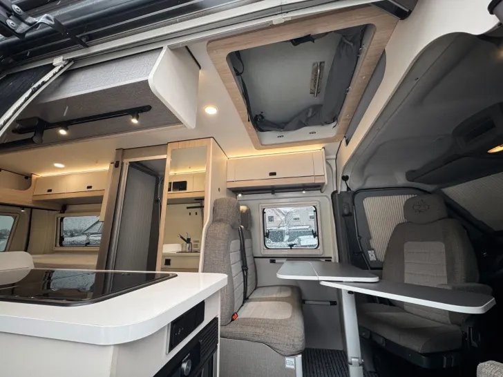 Fahrzeugbild Ahorn Camp Van 620 Plus-Aufstelldach-Automatik-Mwst #20
