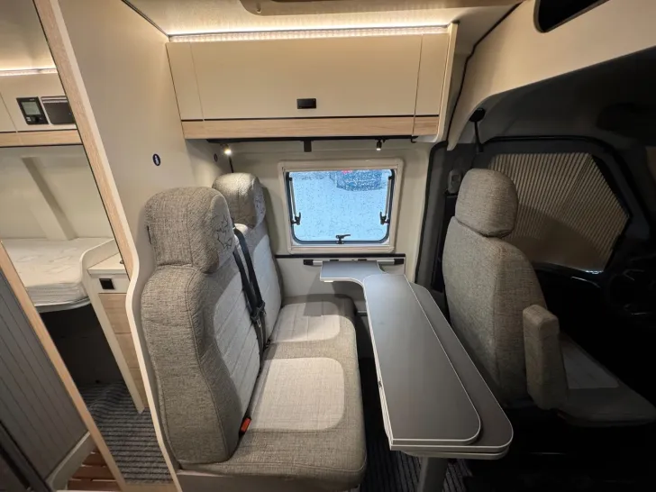 Fahrzeugbild Ahorn Camp Van 620 Plus-Aufstelldach-Automatik-Mwst #23