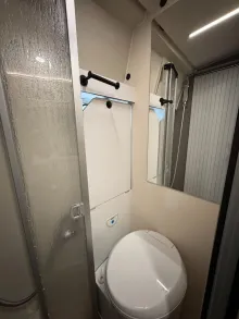 Fahrzeugbild Ahorn Camp Van 620 Plus-Aufstelldach-Automatik-Mwst #32