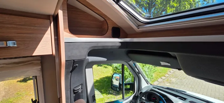 Fahrzeugbild Weinsberg CaraCompact MB Suite MEG Pepper-1.H-Distr-Luftfe #15