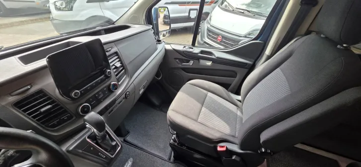 Fahrzeugbild Ford Transit Custom Nugget Plus #18