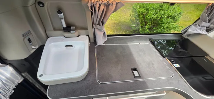 Fahrzeugbild Ford Transit Custom Nugget Plus #27