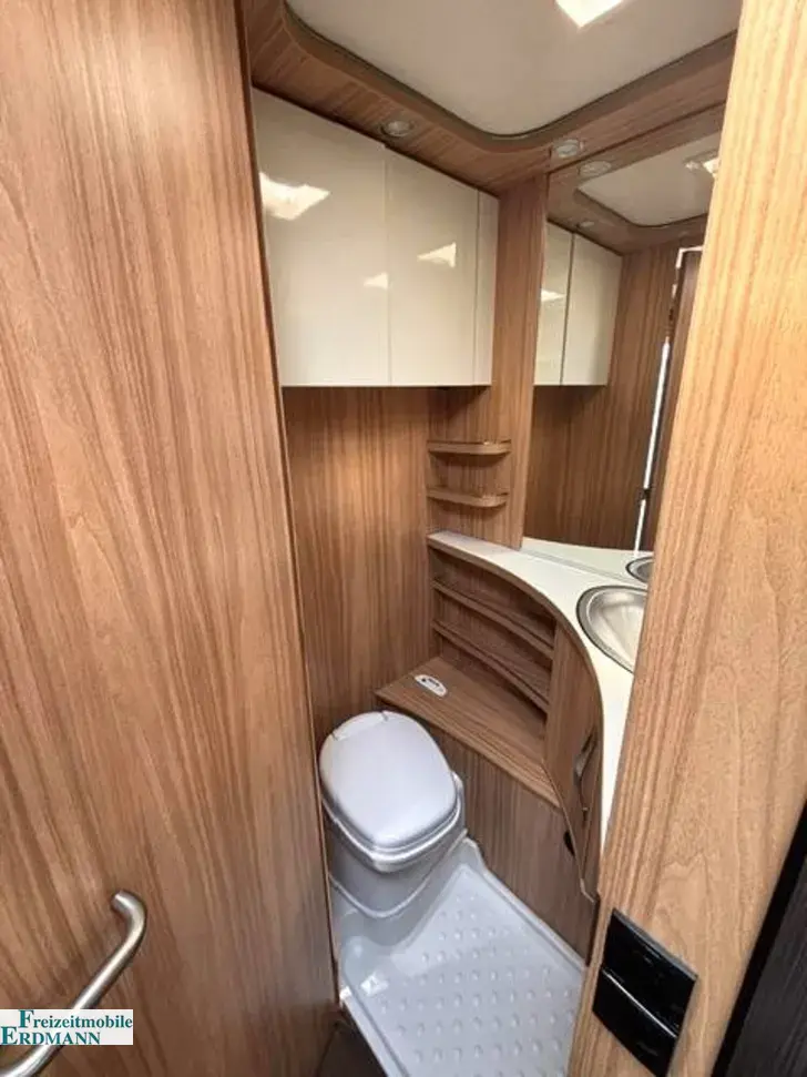 Fahrzeugbild Hymer Eriba Eriba Exciting 470 #8