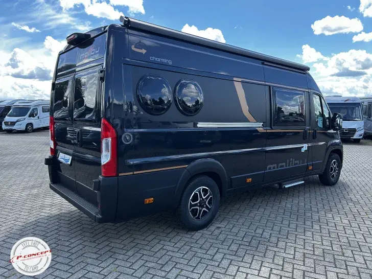 Fahrzeugbild Malibu Van First Class - Two Rooms 640 LE RB charming GT skyview 2026 Listenpreis: 94.090€ #4