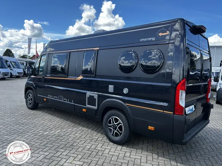 Fahrzeugbild Malibu Van First Class - Two Rooms 640 LE RB charming GT skyview 2026 Listenpreis: 94.090€ #6