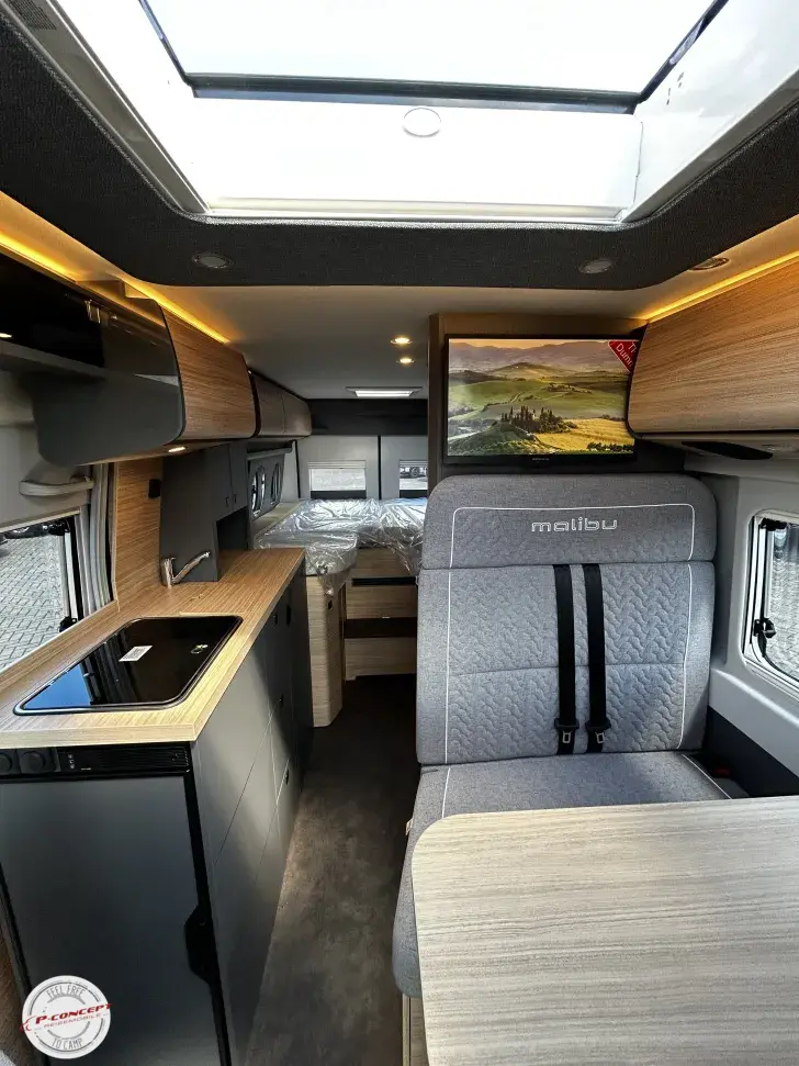 Fahrzeugbild Malibu Van First Class - Two Rooms 640 LE RB charming GT skyview 2026 Listenpreis: 94.090€ #10