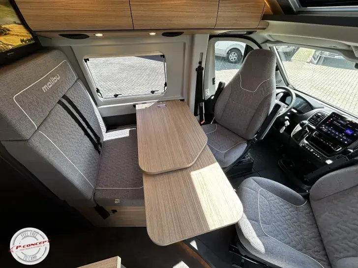 Fahrzeugbild Malibu Van First Class - Two Rooms 640 LE RB charming GT skyview 2026 Listenpreis: 94.090€ #15