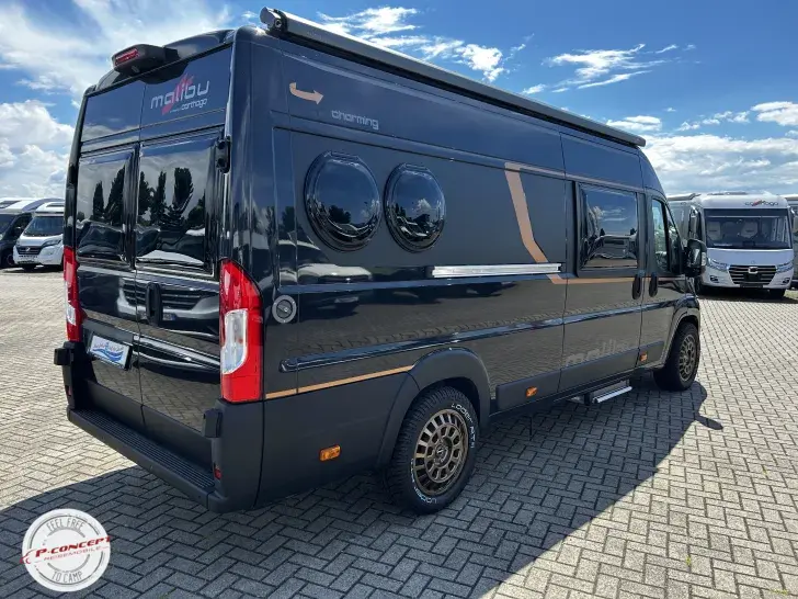 Fahrzeugbild Malibu Van First Class - Two Rooms 640 LE RB charming GT skyview 2026 Listenpreis: 93.790€ #5