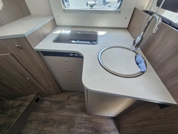 Fahrzeugbild Carado T 338 8GAuto|Pro+|Combi6E|90lDiesel|El.Handbrem. #16