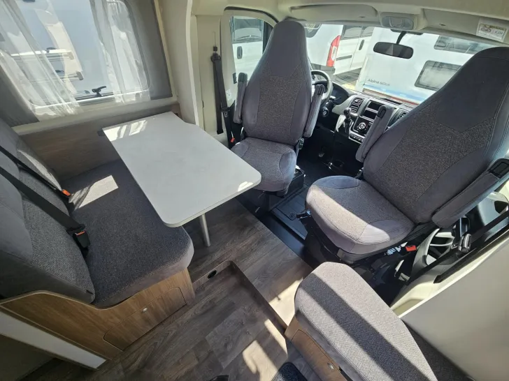 Fahrzeugbild Carado T 338 8GAuto|Pro+|Combi6E|90lDiesel|El.Handbrem. #20