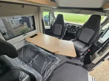 Fahrzeugbild Adria Twin 640 SGX WHITE EDITION Solar Großer Kühlschr #5