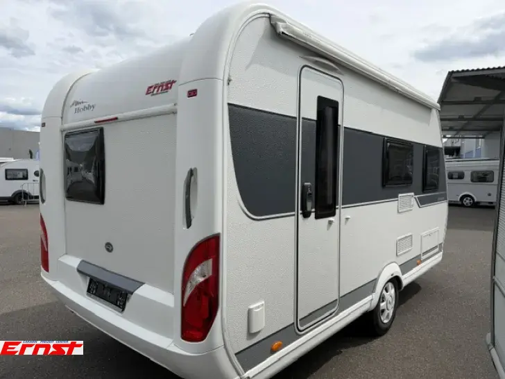 Fahrzeugbild Hobby De Luxe 440 SF #1