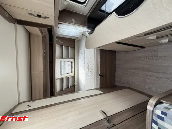 Fahrzeugbild Hobby De Luxe 440 SF #6