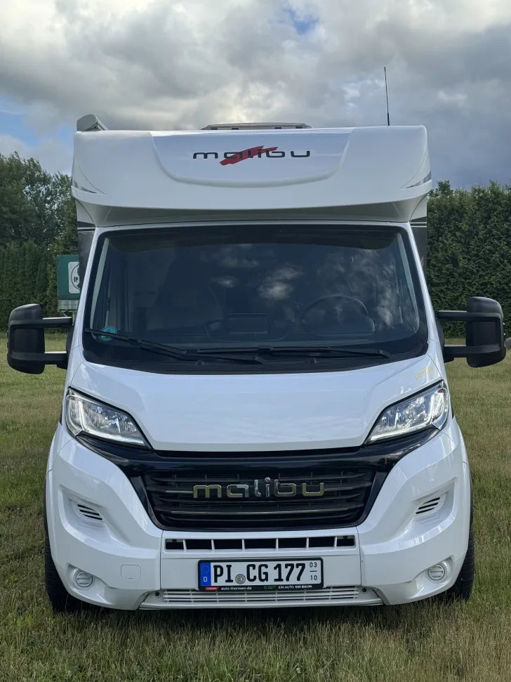 Fahrzeugbild Malibu T 490 LE Hubstützen/Automatik/18 Zoll/ #3