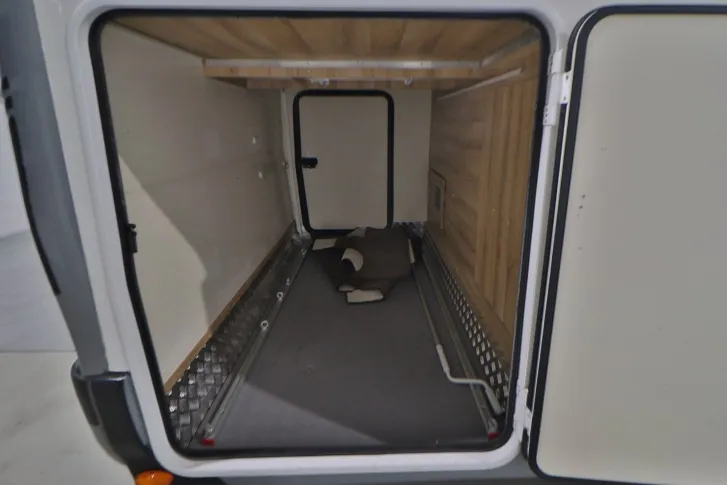 Fahrzeugbild GIOTTILINE Therry 37 / Einzelbetten / Garage / FINANZIERUNG #6