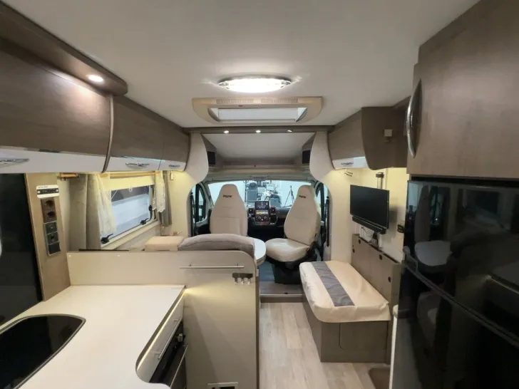Fahrzeugbild Pilote 740GJ/1.HAND/Einzelbetten/Garage/FINANZIERUNG #10