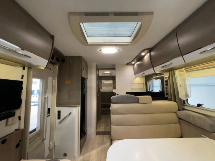 Fahrzeugbild Pilote 740GJ/1.HAND/Einzelbetten/Garage/FINANZIERUNG #11