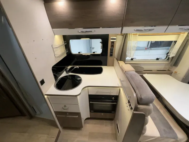 Fahrzeugbild Pilote 740GJ/1.HAND/Einzelbetten/Garage/FINANZIERUNG #13