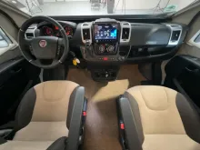 Fahrzeugbild Pilote C 690 G Essentiel/1.Hand/9-G Automatik/TOP-Fahrz #7