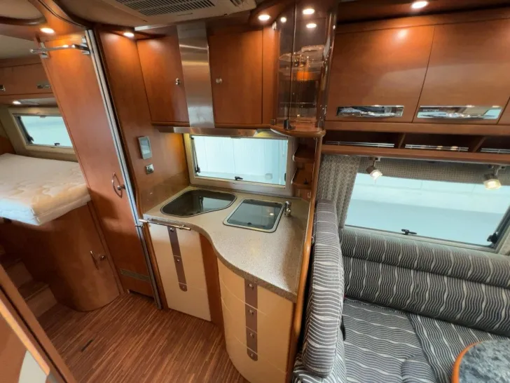 Fahrzeugbild Carthago Chic E-Line I 48/Einzelbetten/Hubbett/ALDE/Klima #14