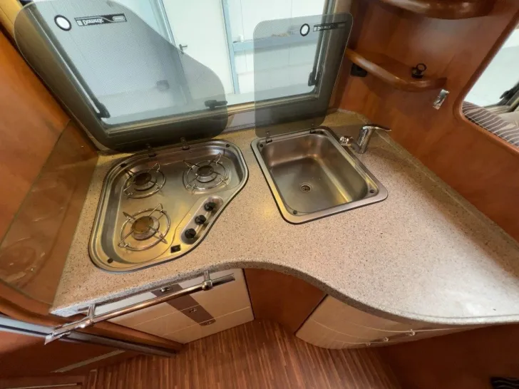Fahrzeugbild Carthago Chic E-Line I 48/Einzelbetten/Hubbett/ALDE/Klima #15
