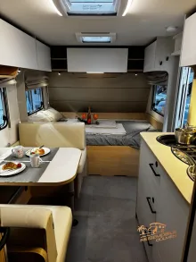 Fahrzeugbild LMC Style 70 493 K #17