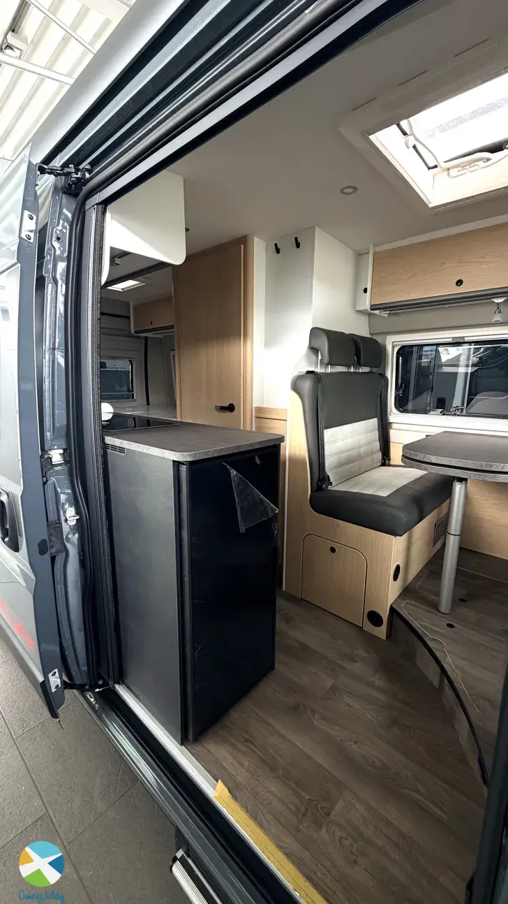 Fahrerhaus Sunlight Camper Van CLIFF 600 Adventure Edition