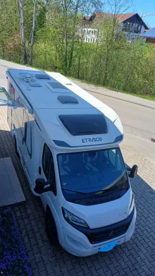 Fahrzeugbild Etrusco T 6900 SB neuwertig / AHK #1