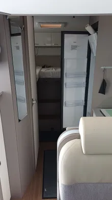 Fahrzeugbild Etrusco T 6900 SB neuwertig / AHK #3