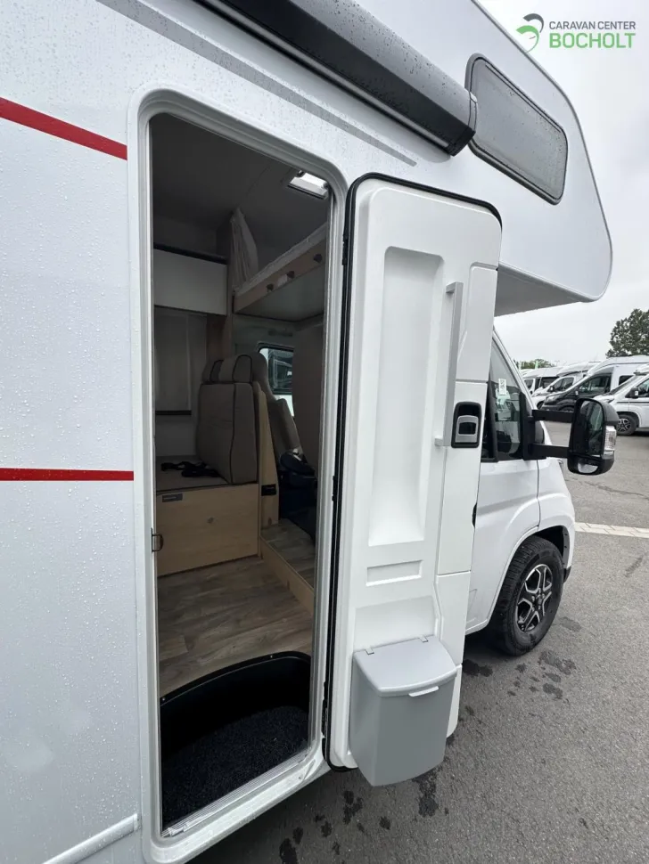 Fahrzeugbild LMC Tourer A690 Modell 2026 / TV / 6 Gurtplätze #11